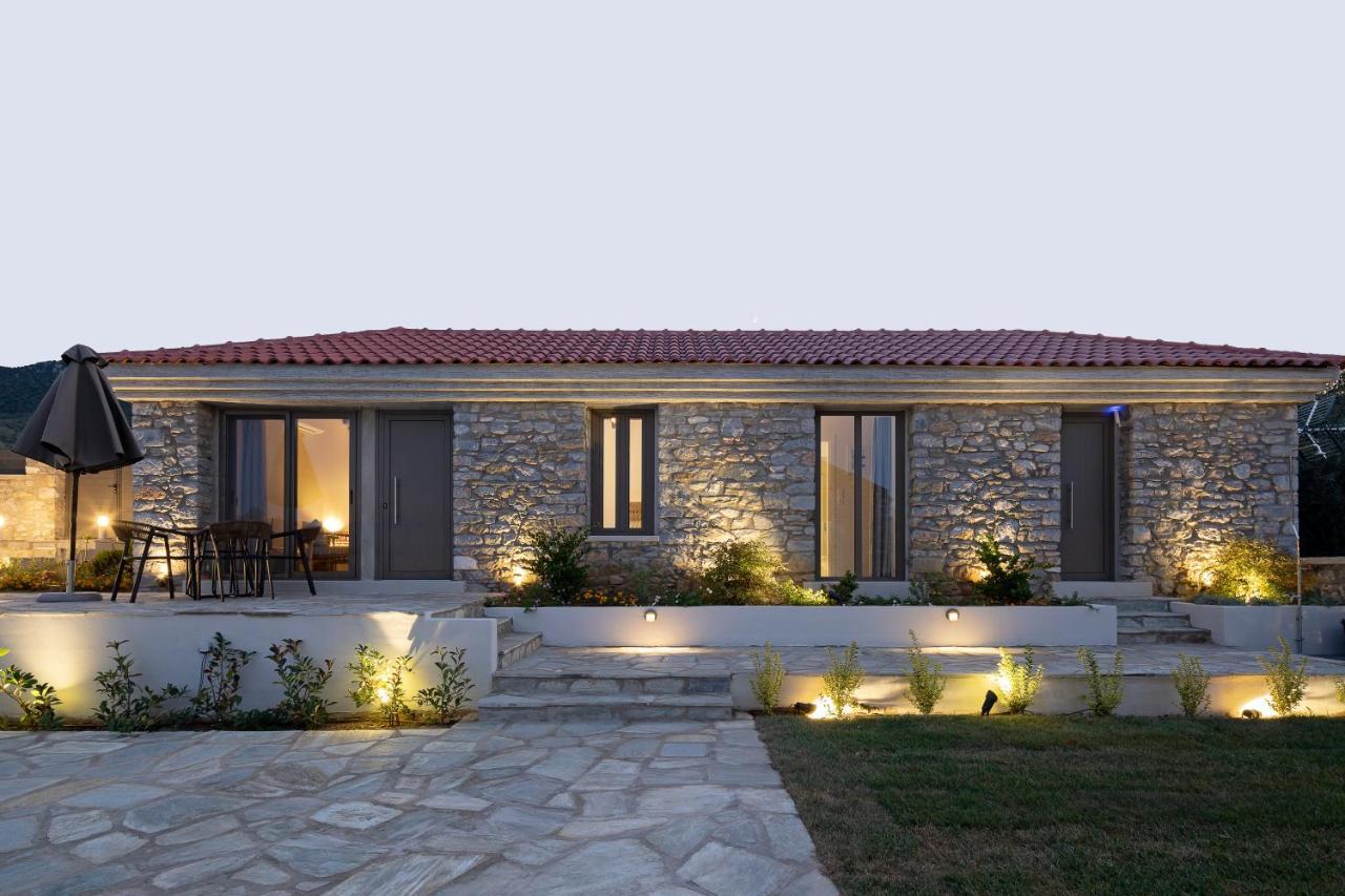 Lichnos Luxury Suites Sourpi Exterior photo